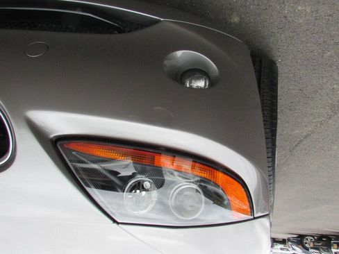 Used 2003 BMW Z4 2.5i image 44