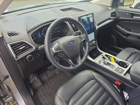 Certified 2024 Ford Edge SEL w/ Convenience Package AWD/4WD image 15