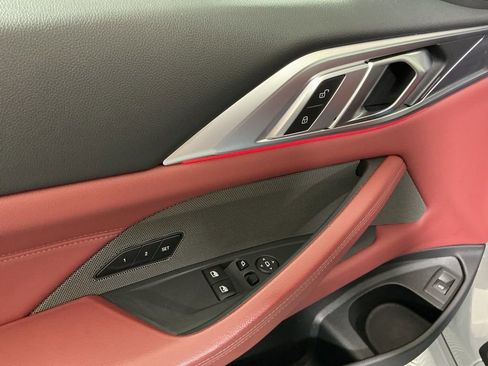 Certified 2025 BMW 430i Coupe w/ M Sport Package RWD image 18