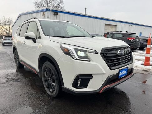 Used 2023 Subaru Forester Sport image 8