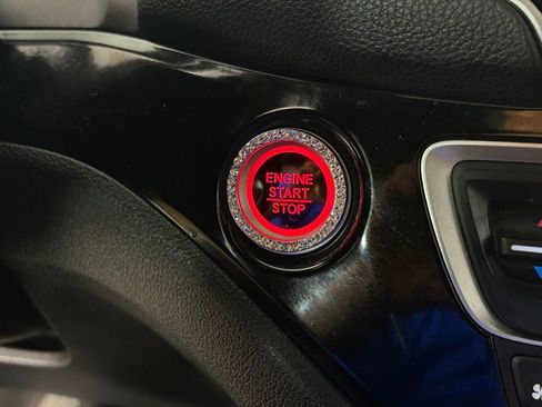 Used 2021 Honda Pilot Black Edition image 24