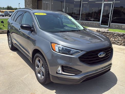 Used 2023 Ford Edge SEL w/ Sport Appearance Package AWD/4WD image 1