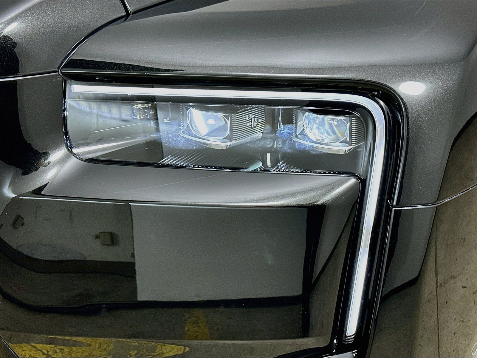 Used 2026 Rolls-Royce Cullinan Black Badge AWD/4WD image 57