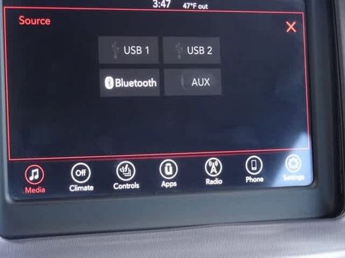 Used 2020 Dodge Charger SXT w/ Leather Interior Group image 26