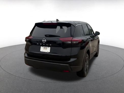Used 2025 Nissan Rogue SV FWD image 12