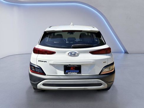 Used 2023 Hyundai Kona SE w/ Cargo Package AWD/4WD image 4