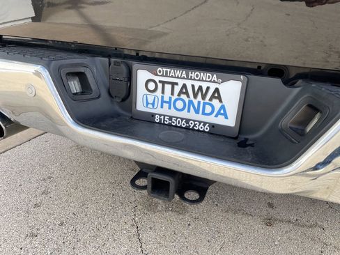 Used 2019 RAM 1500 Big Horn image 15