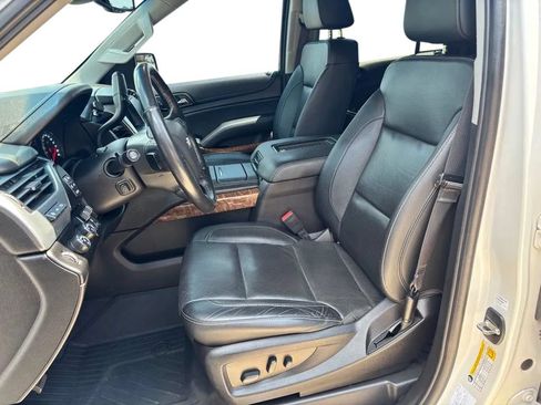Used 2019 Chevrolet Tahoe Premier AWD/4WD image 23