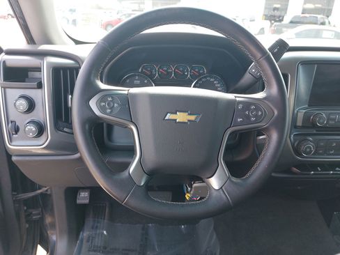 Used 2019 Chevrolet Silverado 1500 LT image 17