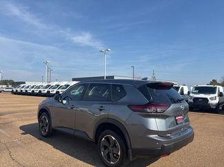 New 2026 Nissan Rogue SV video 2