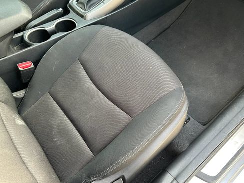 Used 2016 Hyundai Elantra Value Edition FWD image 14