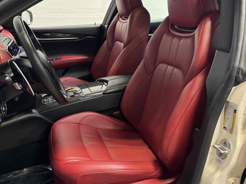 Used 2021 Maserati Ghibli S GranSport RWD image 35
