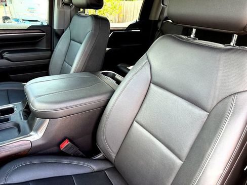Used 2024 GMC Sierra 1500 SLT AWD/4WD image 10