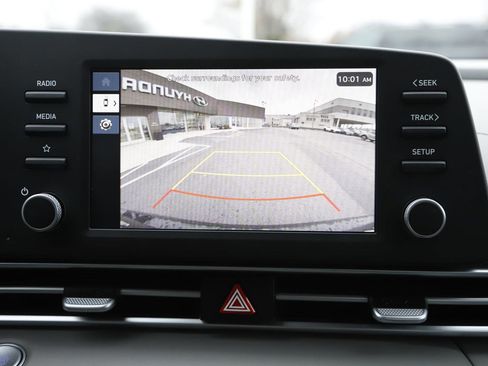 New 2026 Hyundai Elantra Sport image 21