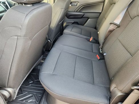 New 2025 GMC Canyon Elevation w/ Convenience Package image 19