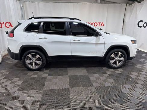 Used 2022 Jeep Cherokee Limited image 7