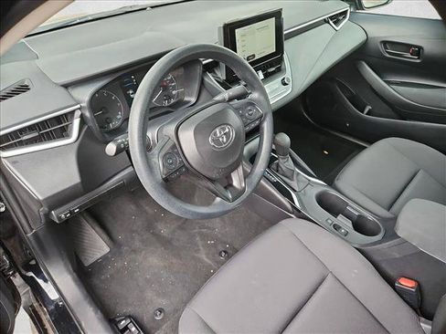 Used 2024 Toyota Corolla LE FWD image 12