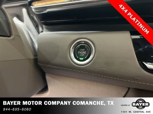 Used 2023 Cadillac Escalade Premium Luxury Platinum AWD/4WD image 16
