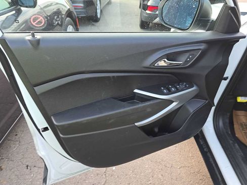 Used 2026 Chevrolet Trax LS FWD image 11
