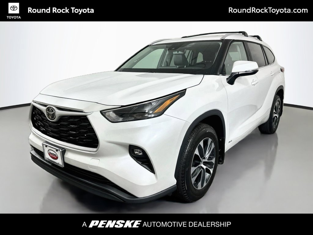 Used 2026 Toyota Highlander XLE AWD/4WD image 1