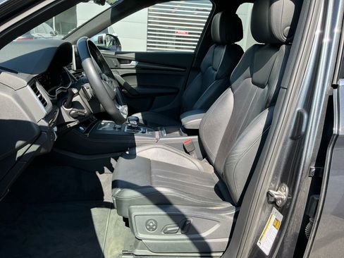 Used 2018 Audi SQ5 Prestige AWD/4WD image 34