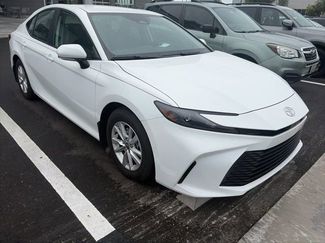 Used 2025 Toyota Camry LE FWD video 1
