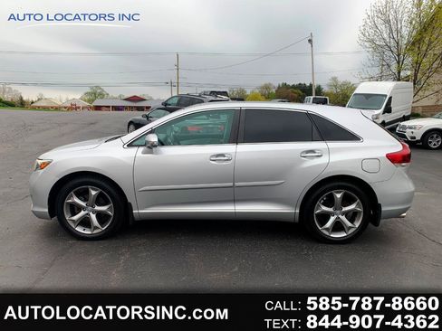 Used 2013 Toyota Venza Limited AWD/4WD image 1