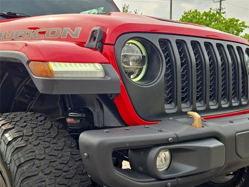 Used 2021 Jeep Wrangler Unlimited Rubicon AWD/4WD image 9