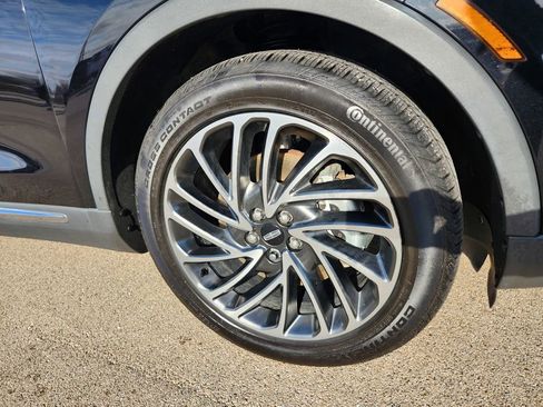 Used 2019 GMC Acadia SLE w/ Driver Alert Package I image 46