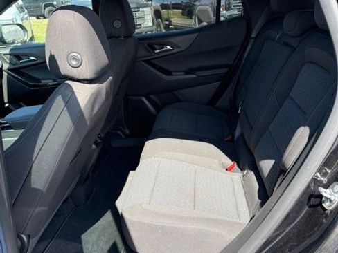 Used 2026 Chevrolet Equinox LT image 11