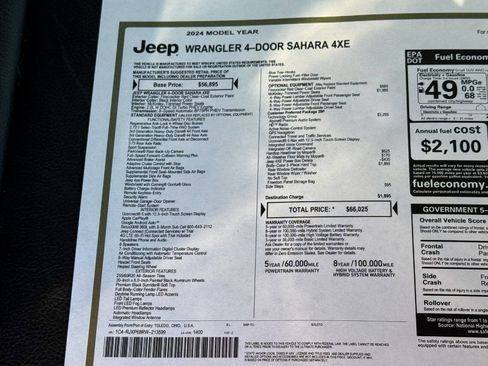 Used 2024 Jeep Wrangler Unlimited Sahara w/ Technology Group image 42