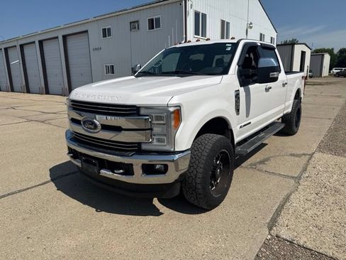 Used 2018 Ford F350 Lariat w/ Lariat Ultimate Package AWD/4WD image 5