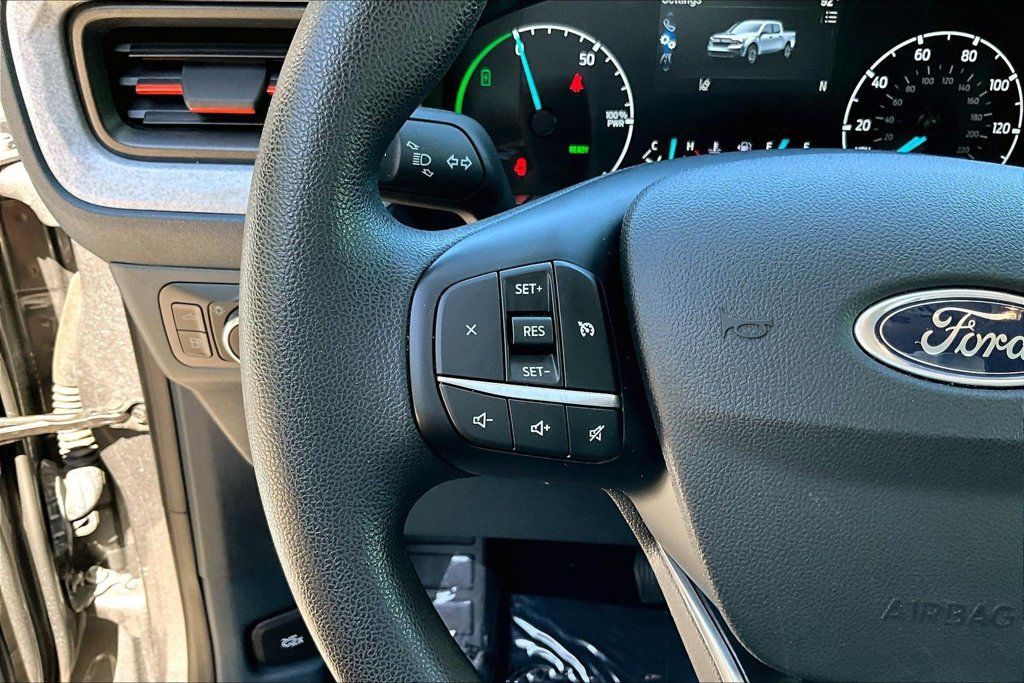 Certified 2024 Ford Maverick XLT FWD image 14