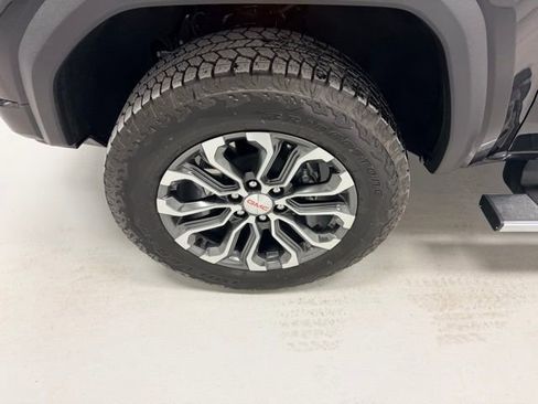 Certified 2026 GMC Canyon Denali image 20