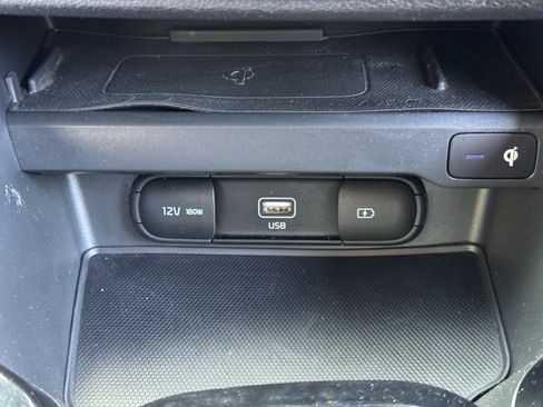 Used 2020 Kia Soul GT-Line Turbo FWD image 27