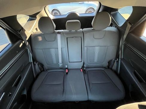 Used 2023 Hyundai Tucson SEL image 16