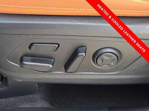 Used 2023 Kia Sorento SX Prestige AWD/4WD image 15