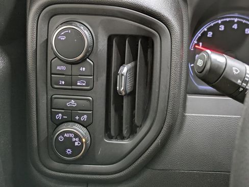 Used 2024 Chevrolet Silverado 1500 Custom AWD/4WD image 21