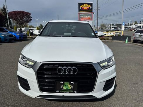 Used 2017 Audi Q3 2.0T Premium Plus w/ Premium Plus Package image 3