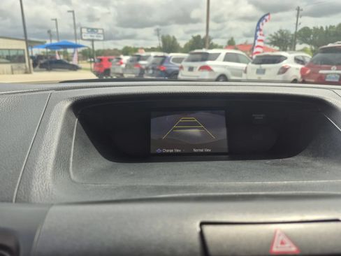 Used 2016 Honda CR-V SE image 25