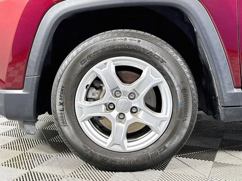 Used 2022 Jeep Compass Sport FWD image 28