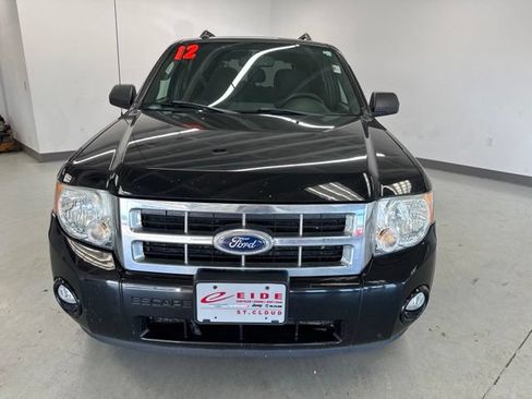 Used 2012 Ford Escape XLT FWD image 2