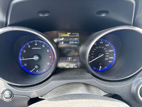Used 2017 Subaru Outback 2.5i Limited AWD/4WD image 18