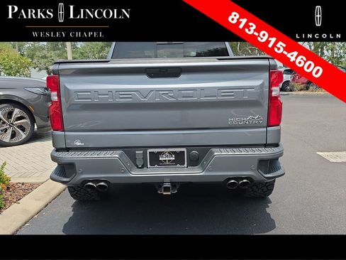 Used 2020 Chevrolet Silverado 1500 High Country w/ Technology Package AWD/4WD image 5