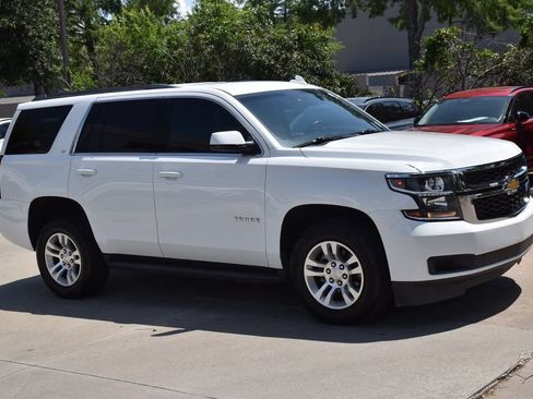 Used 2017 Chevrolet Tahoe LT RWD image 5