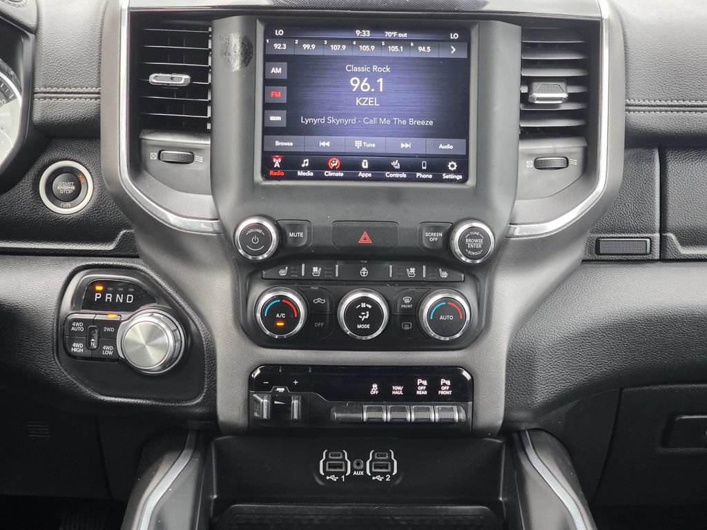 Used 2021 RAM 1500 Laramie w/ Sport Appearance Package AWD/4WD image 11