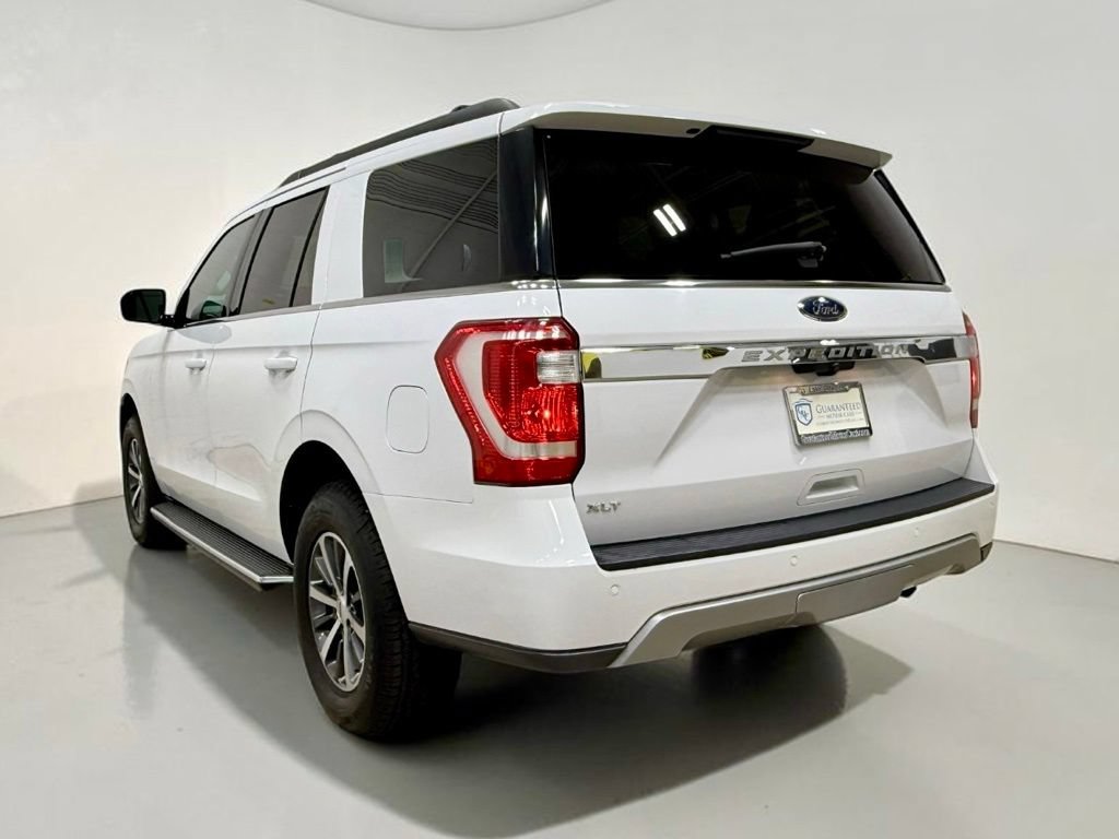 Used 2019 Ford Expedition XLT w/ Equipment Group 202A AWD/4WD image 21