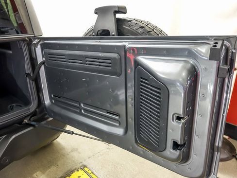 Used 2022 Ford Bronco Outer Banks image 24