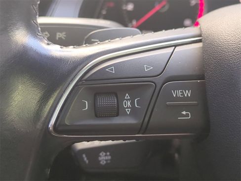 Used 2018 Audi Q7 2.0T Premium Plus image 28