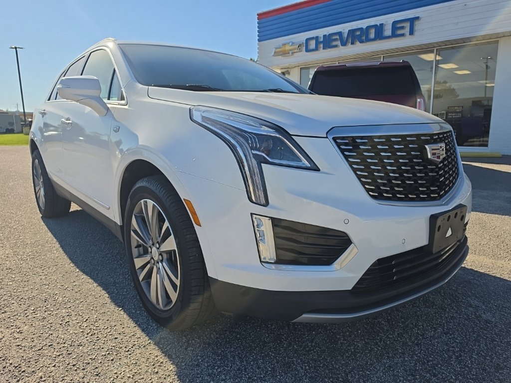Used 2022 Cadillac XT5 Premium Luxury FWD image 1